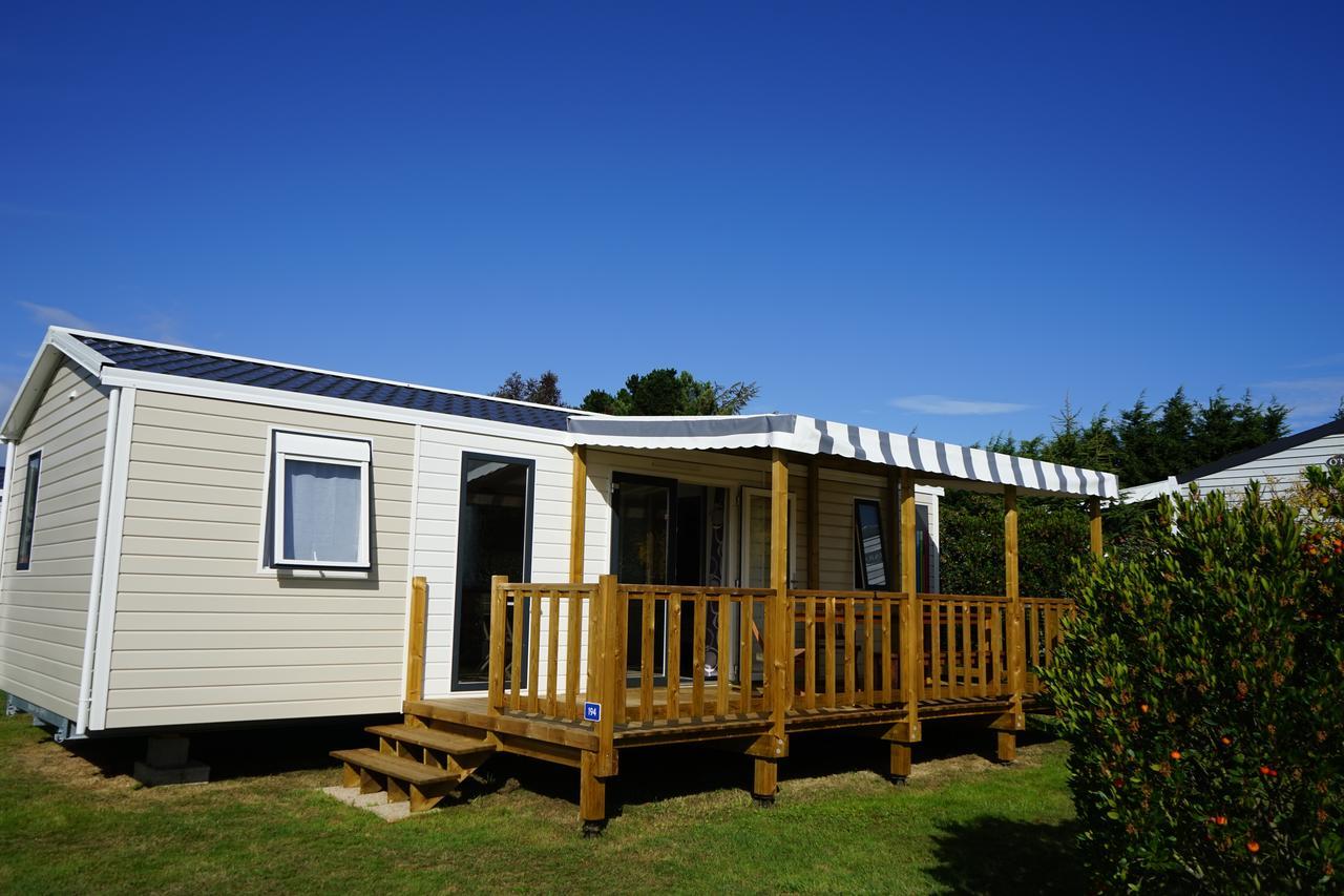 Camping Le Village De La Mer Les Moutiers Exterior photo